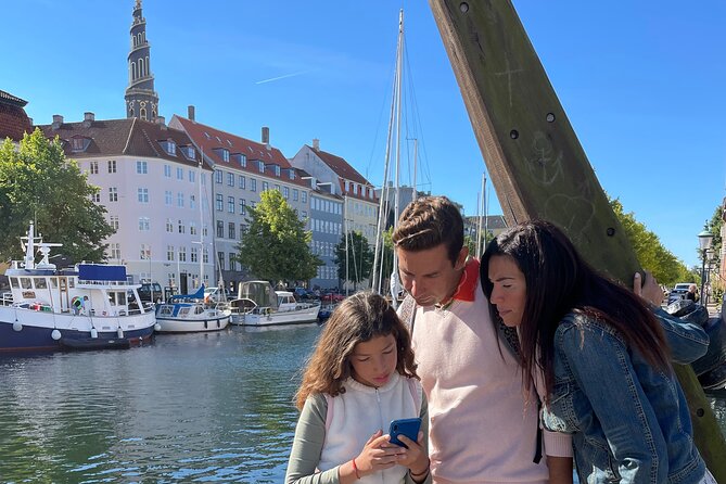 Self-guided Treasure Hunt Tour in Copenhagen - Build a Spaceship - Broens Gadekøkken makes a smart finish