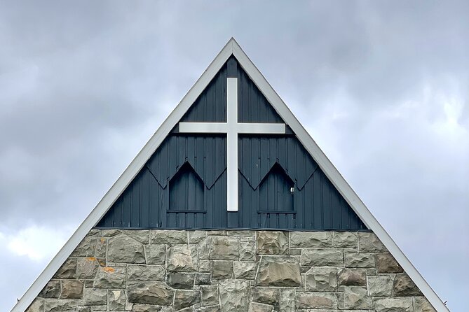 Understanding Klaksvík: A Self-guided city tour in KlaksvÍk - The Tell Me North app or an MP3 player
