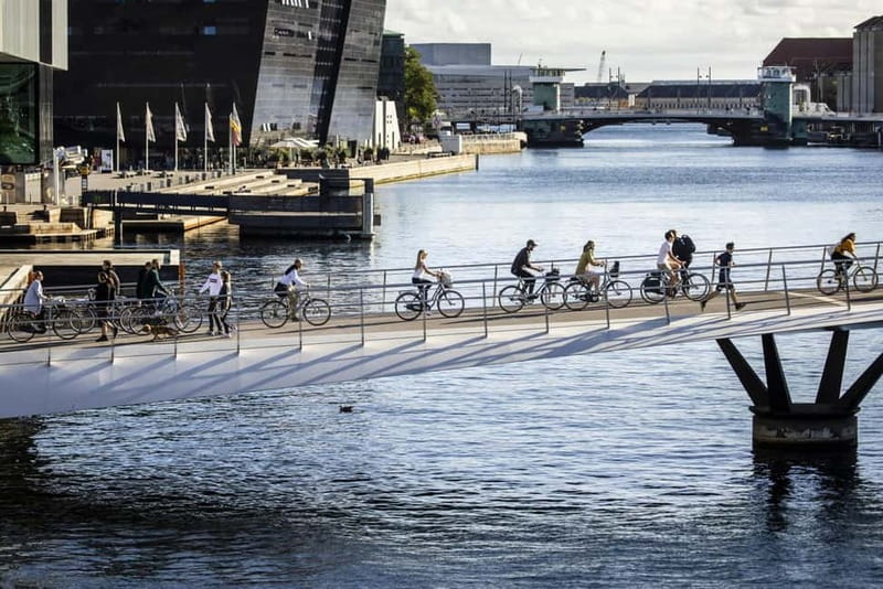 Urban Design and Livability E-bike Tour - Starting beside Nyhavn