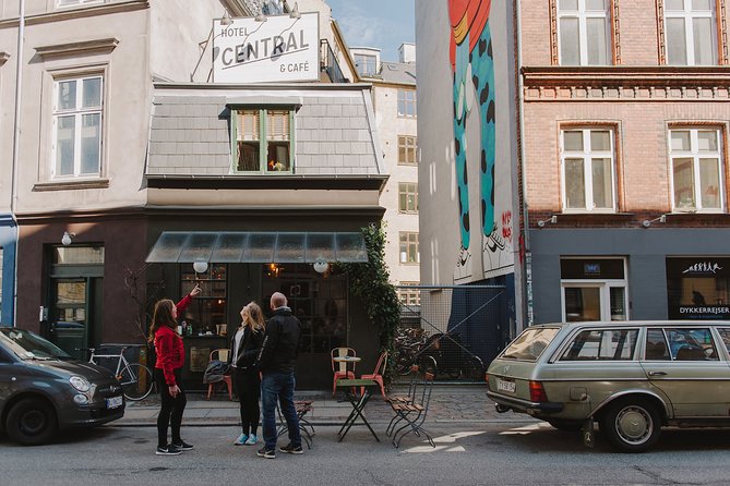 Vesterbro Tour With Beer & Pub Visits - Max 10 People - Westend street art and municipal permission